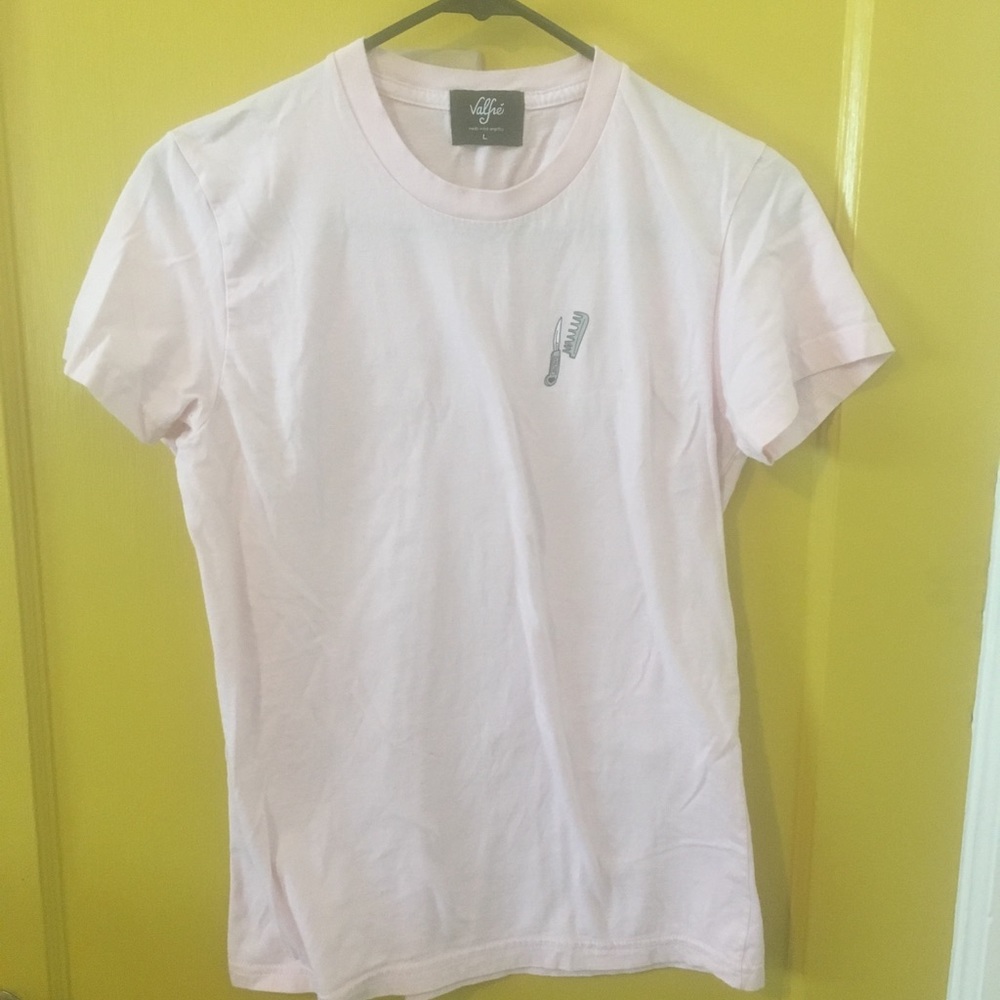 Valfre pink tee with knife comb logo 🔪🔪 🔥🔥